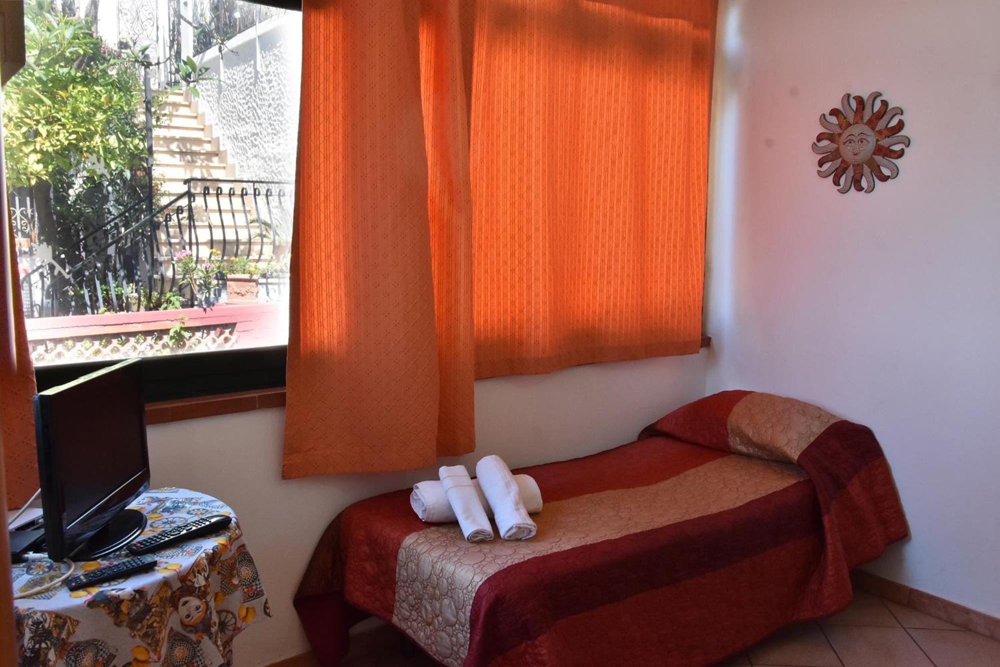 Holiday Home Gionny & Mary Taormina Kültér fotó